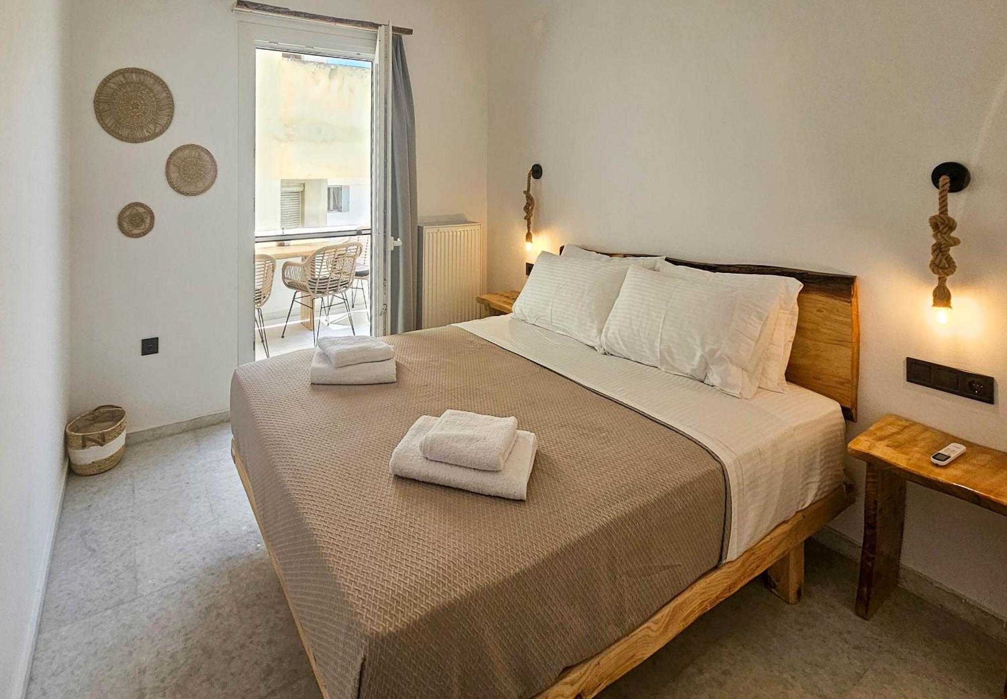Naxos City Paraga Suites מראה חיצוני תמונה