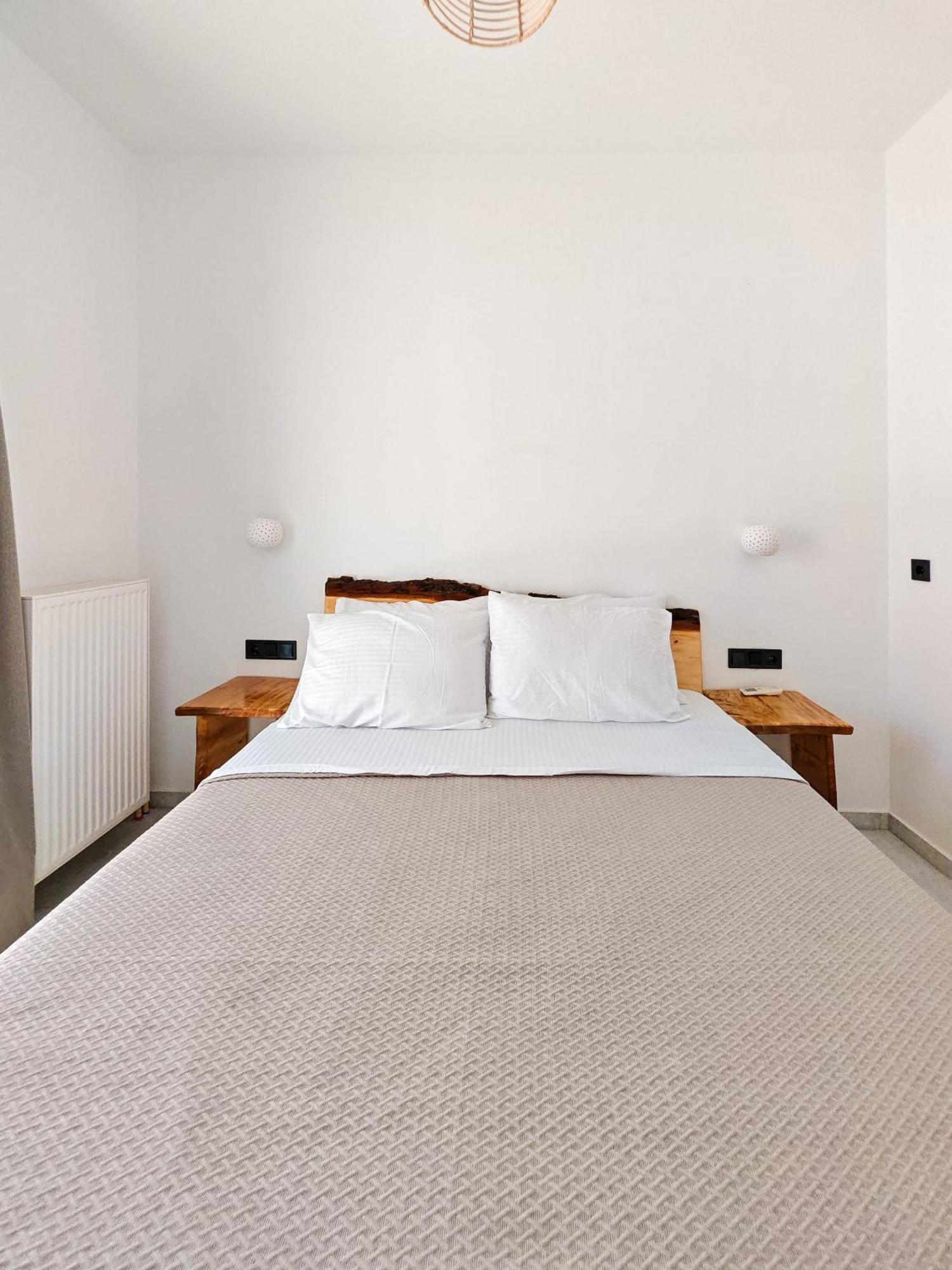 Naxos City Paraga Suites מראה חיצוני תמונה