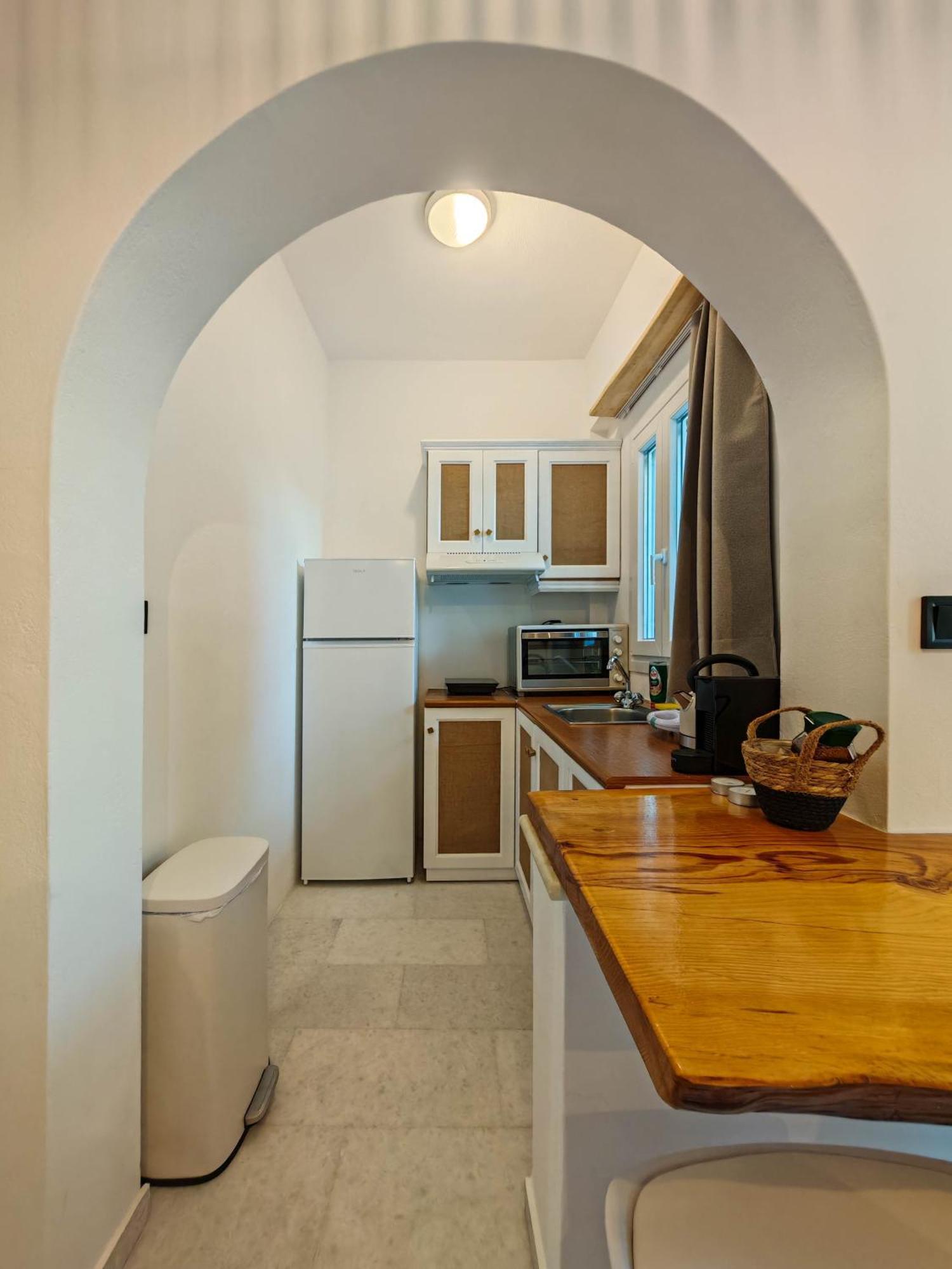 Naxos City Paraga Suites מראה חיצוני תמונה