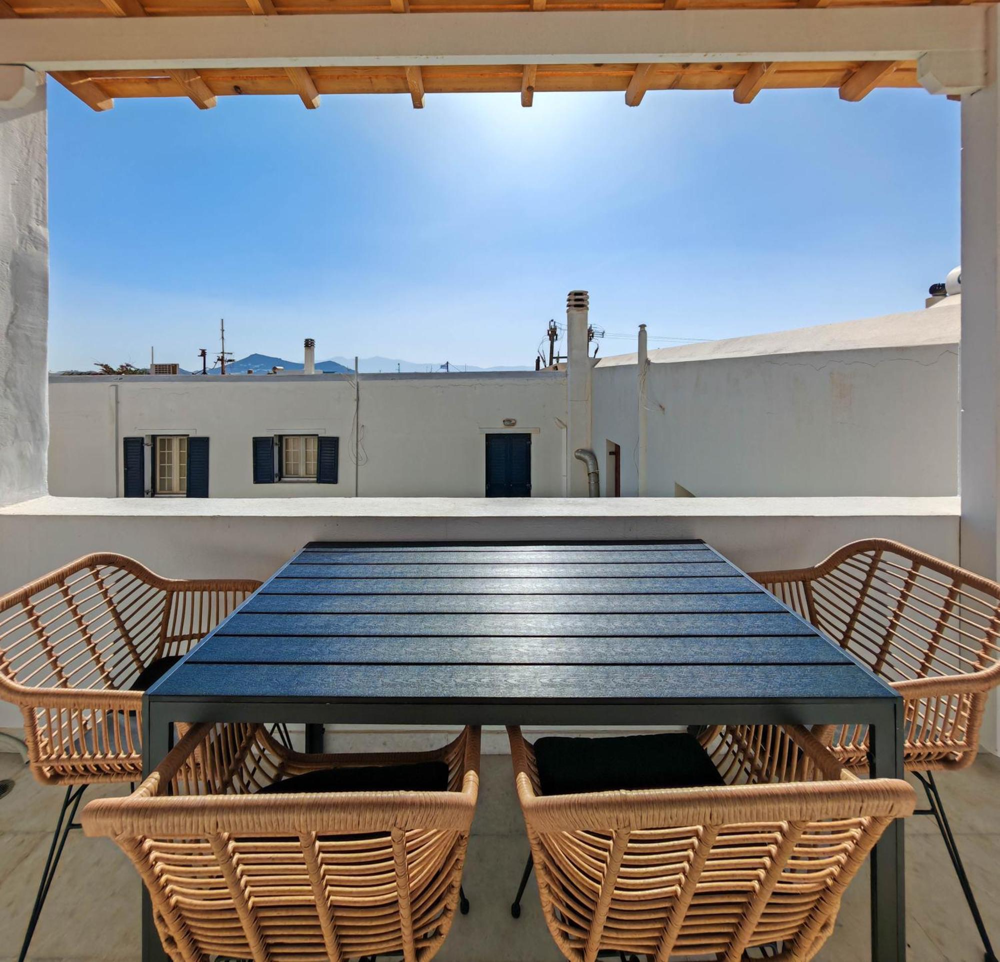 Naxos City Paraga Suites מראה חיצוני תמונה