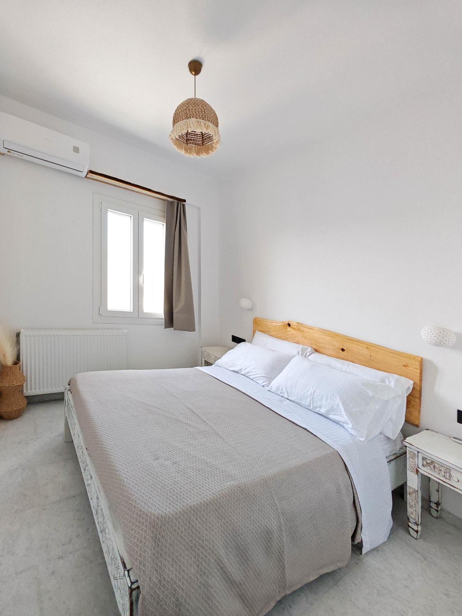 Naxos City Paraga Suites מראה חיצוני תמונה