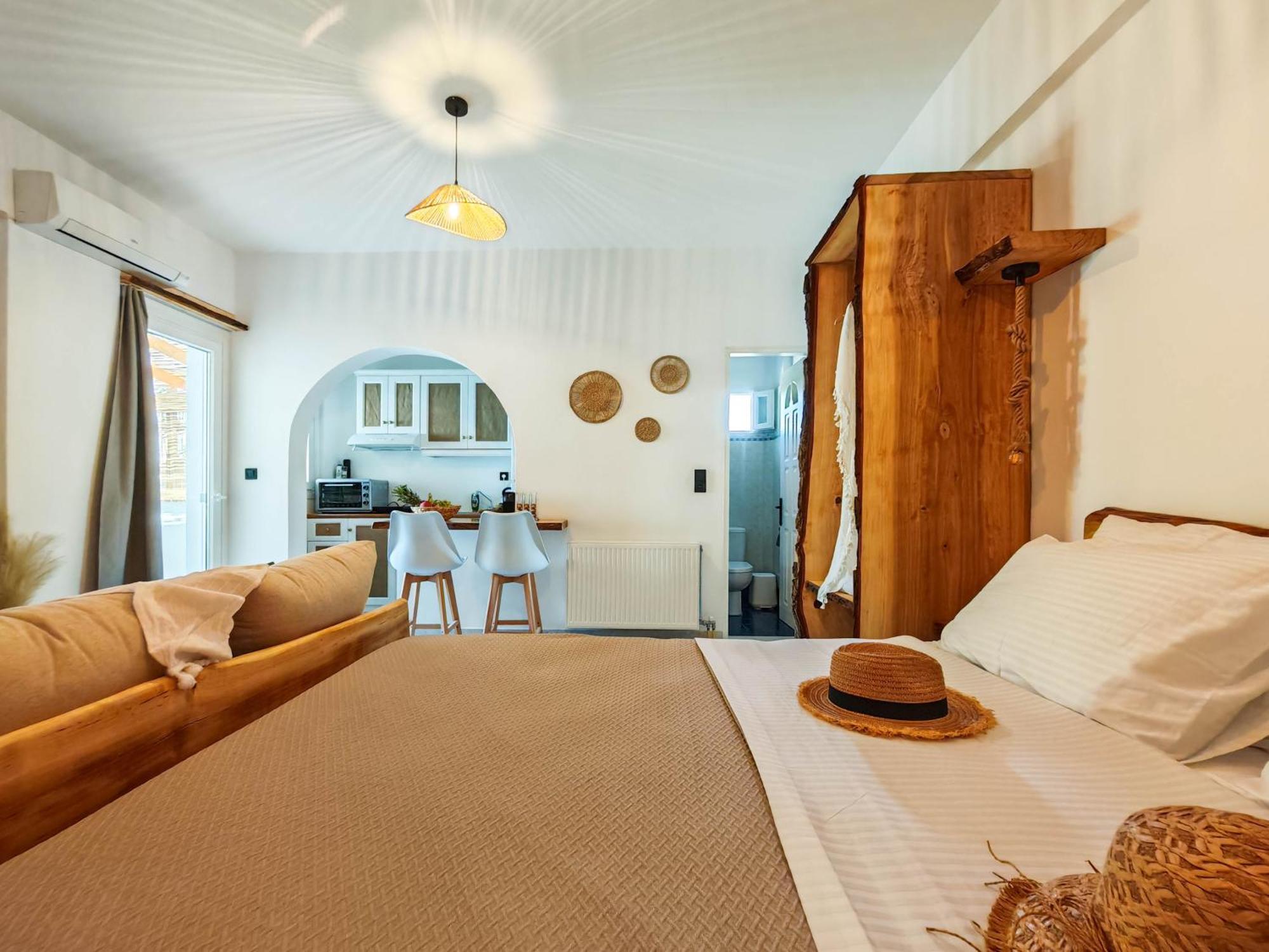 Naxos City Paraga Suites מראה חיצוני תמונה