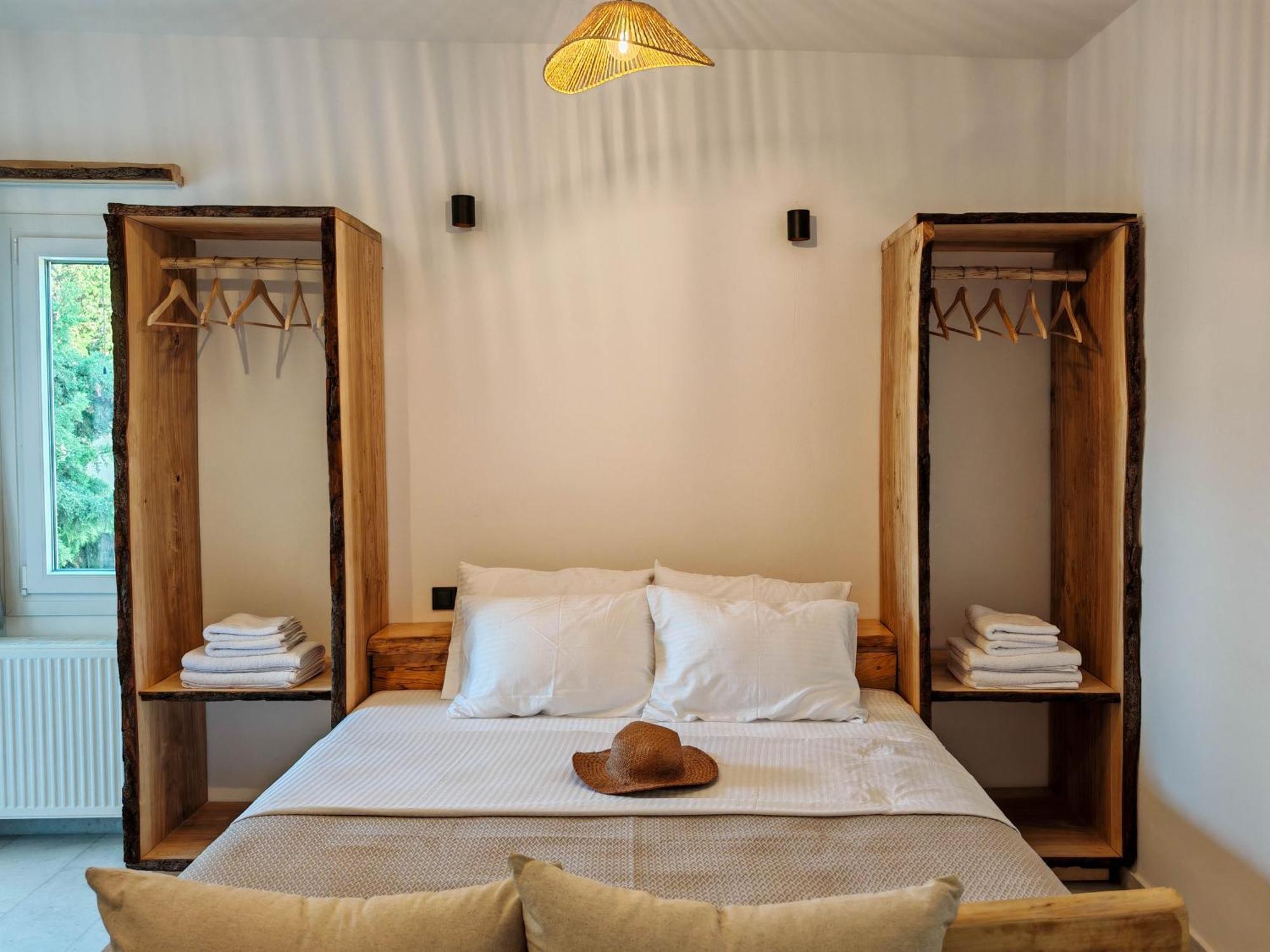 Naxos City Paraga Suites מראה חיצוני תמונה