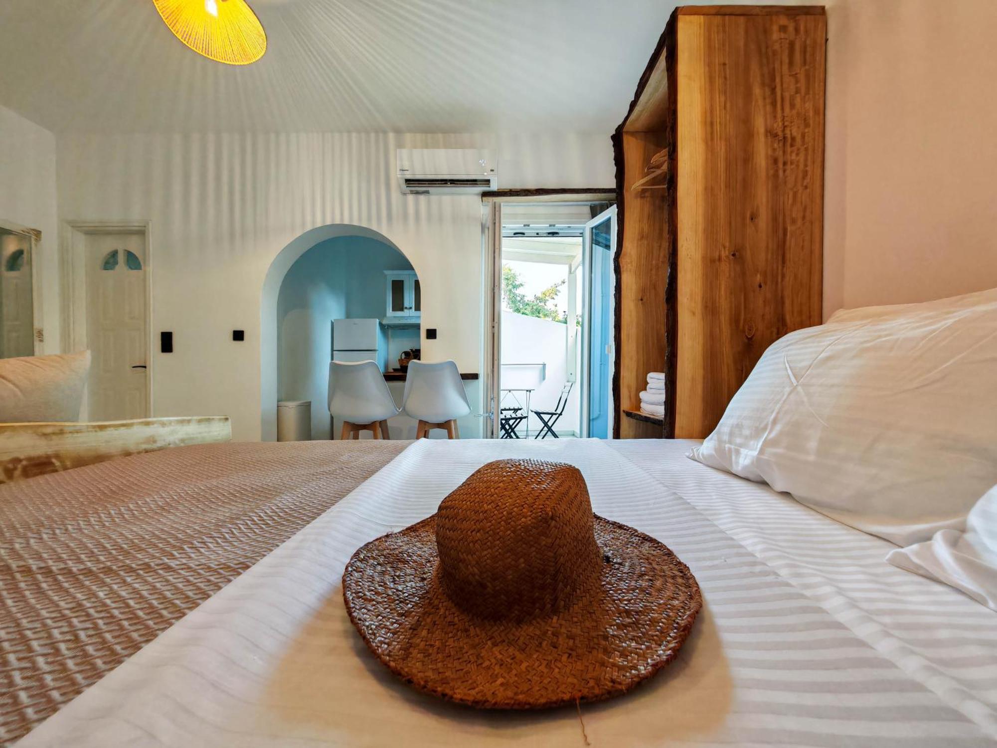 Naxos City Paraga Suites מראה חיצוני תמונה